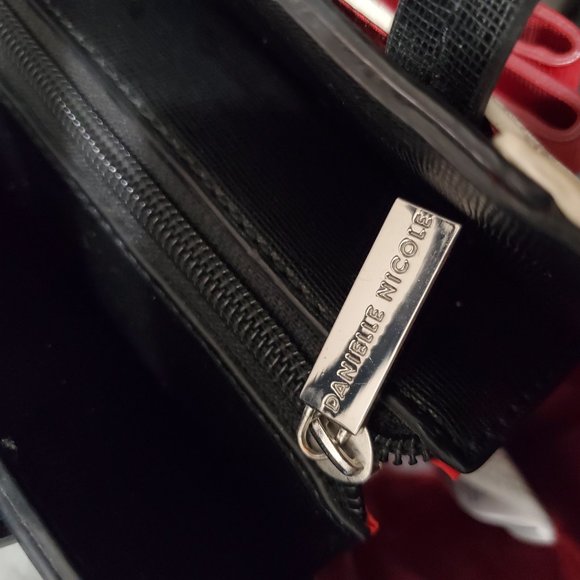 Danielle Nicole Signature Minnie Mouse Satchel Purse - Picture 6 of 9